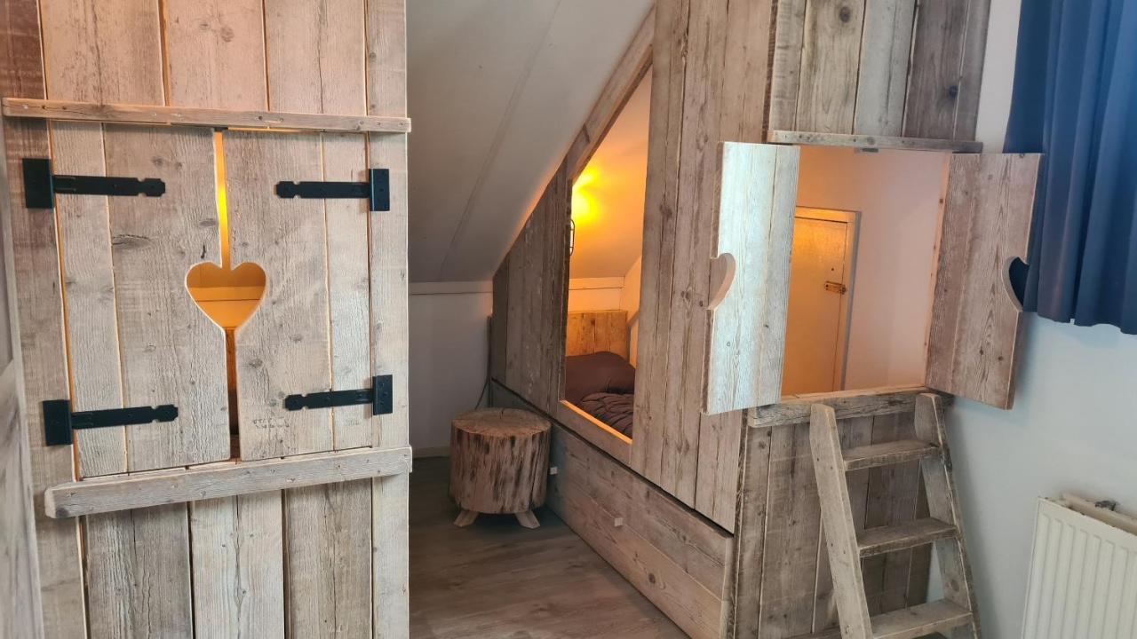 Hébergement de vacances Kawatea Detached 4 Adults 2 Kids, Unique&very Child-friendly