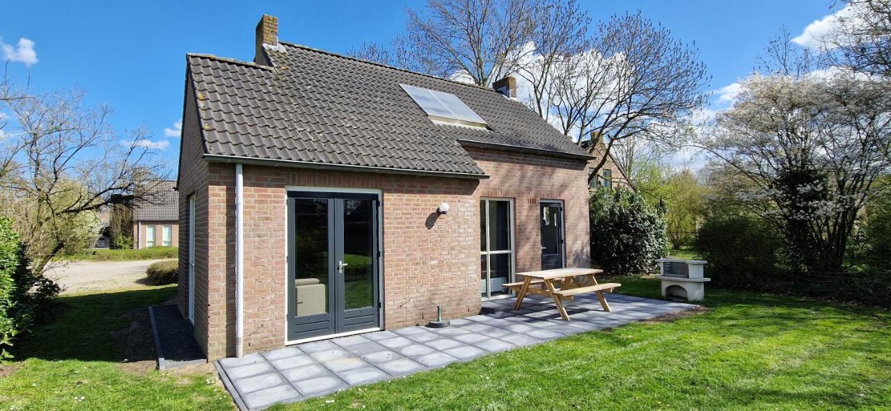 Kawatea Detached 4 Adults 2 Kids, Unique&very Child-friendly Ewijk